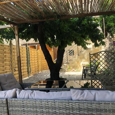Appart Pacificae Remoulins Dış mekan fotoğraf